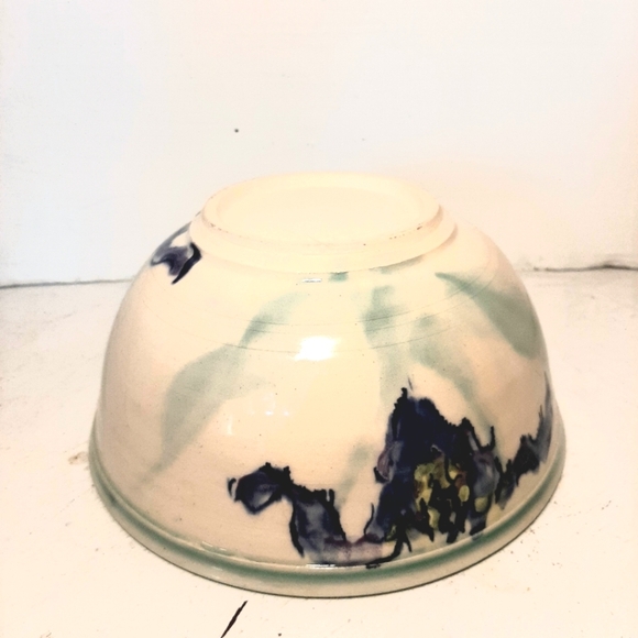 Handcrafted Floral Ceramic Bowl. Abstract Irises  No flaws. 8.25 x 4 inches - Picture 5 of 8